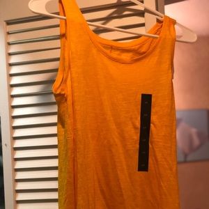 Banana republic factory tank